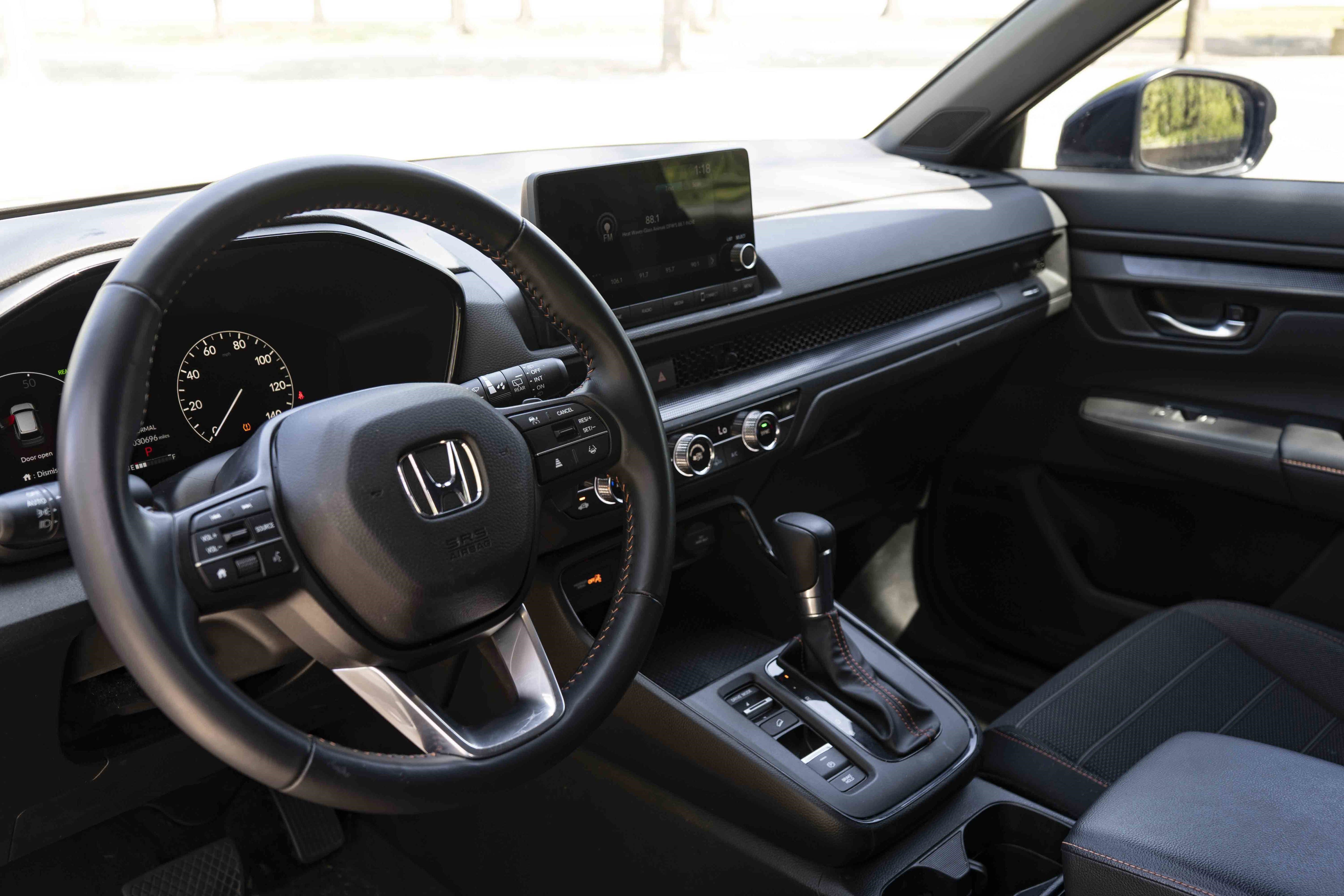 Used 2025 Honda CR-V Sport image 16