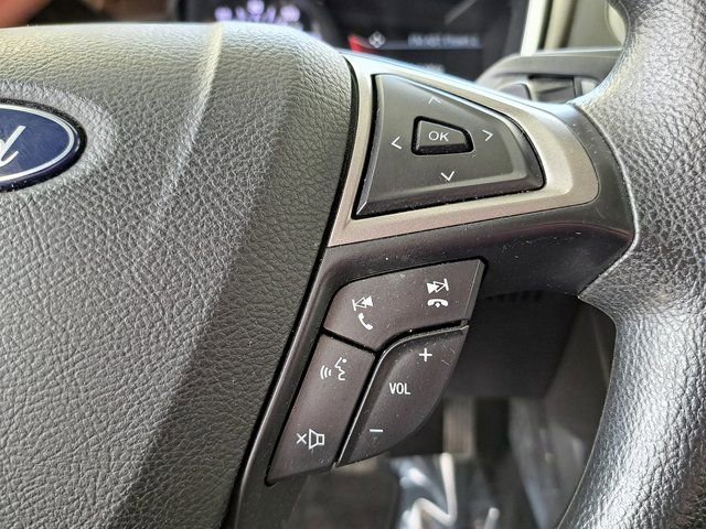 Used 2019 Ford Fusion SE image 11