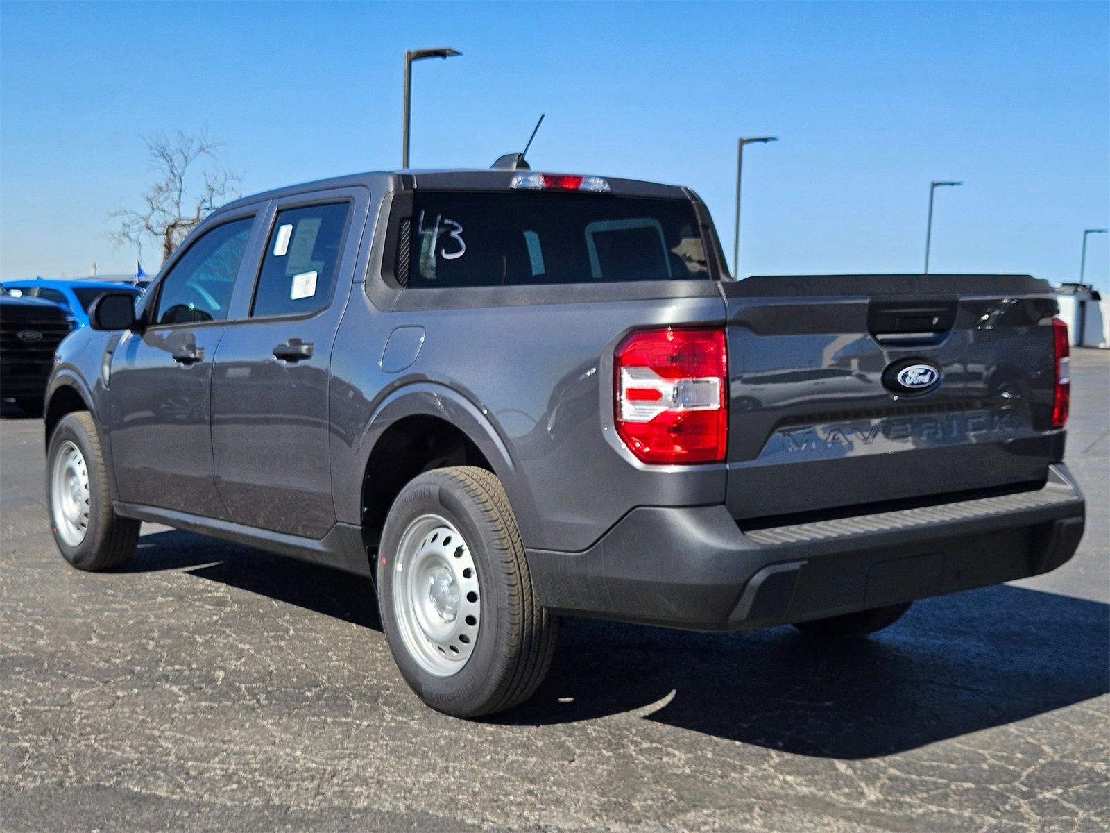 New 2026 Ford Maverick XL image 8