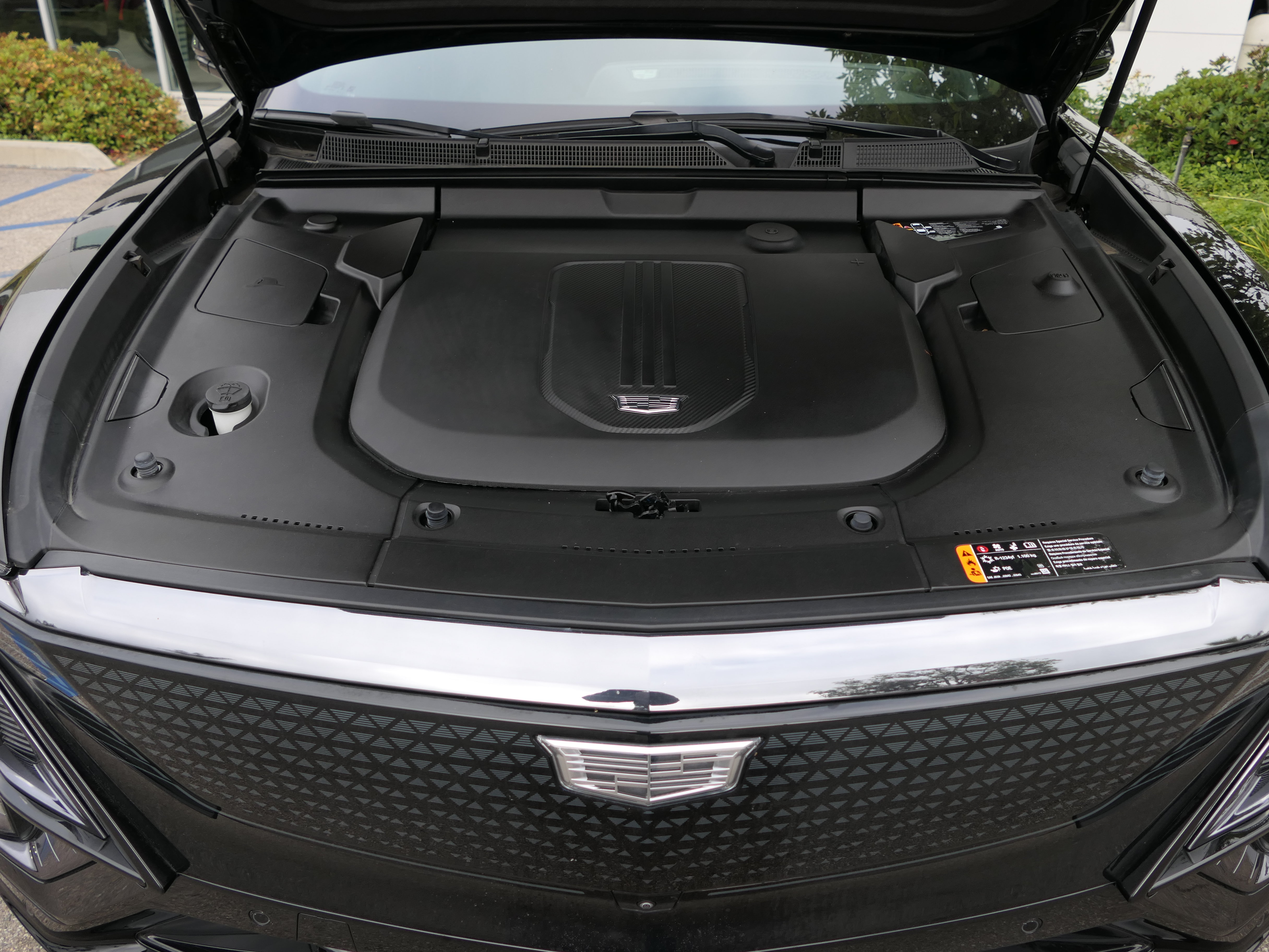 Certified 2024 Cadillac Lyriq Sport AWD/4WD image 29