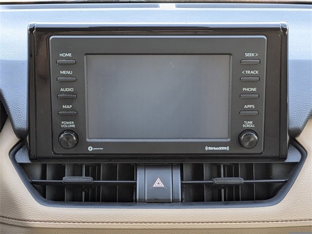 Used 2020 Toyota RAV4 XLE image 17