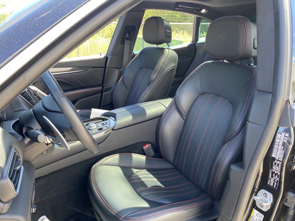 Used 2023 Maserati Levante GT image 26