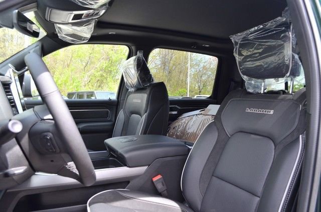 New 2026 RAM 1500 Laramie AWD/4WD image 15