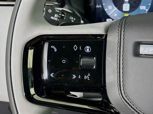 Used 2026 Land Rover Range Rover Velar S image 10