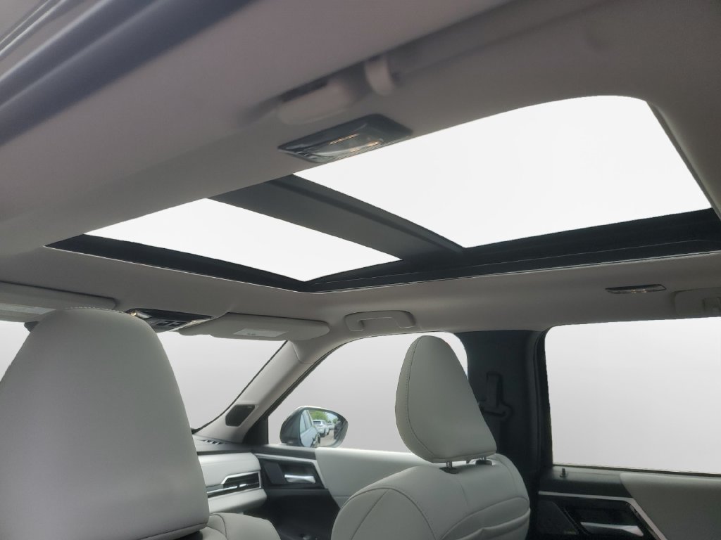 New 2026 Mitsubishi Outlander SE AWD/4WD image 23