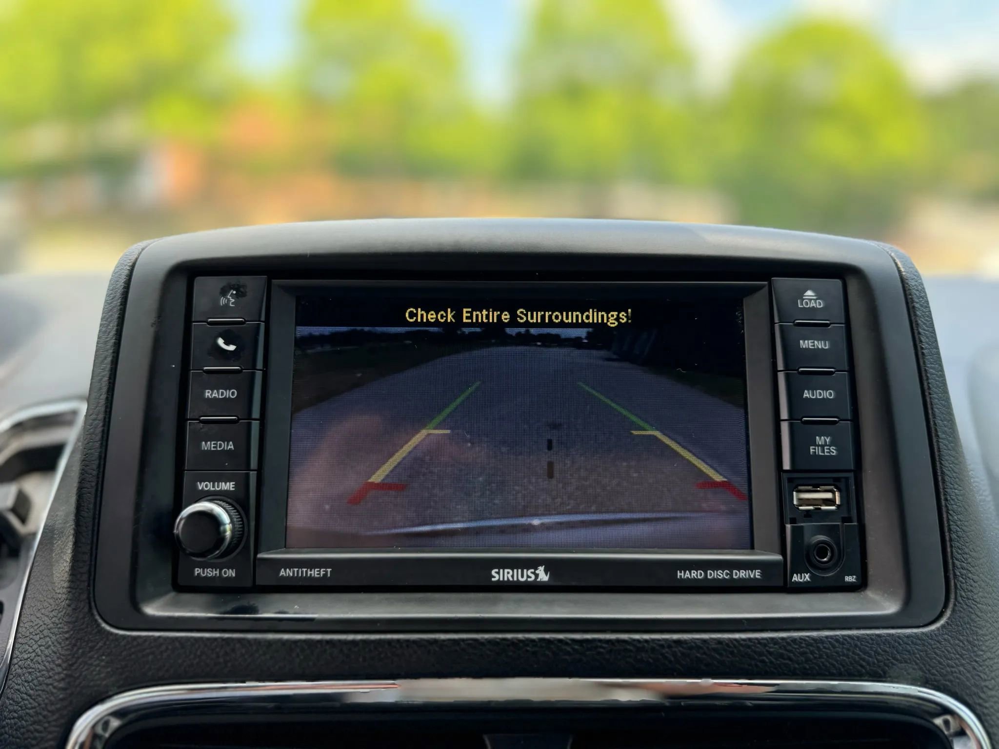 Used 2017 Dodge Grand Caravan SXT image 18