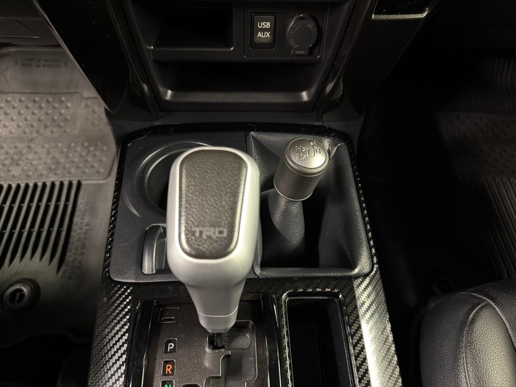 Used 2019 Toyota 4Runner TRD Off-Road Premium AWD/4WD image 16