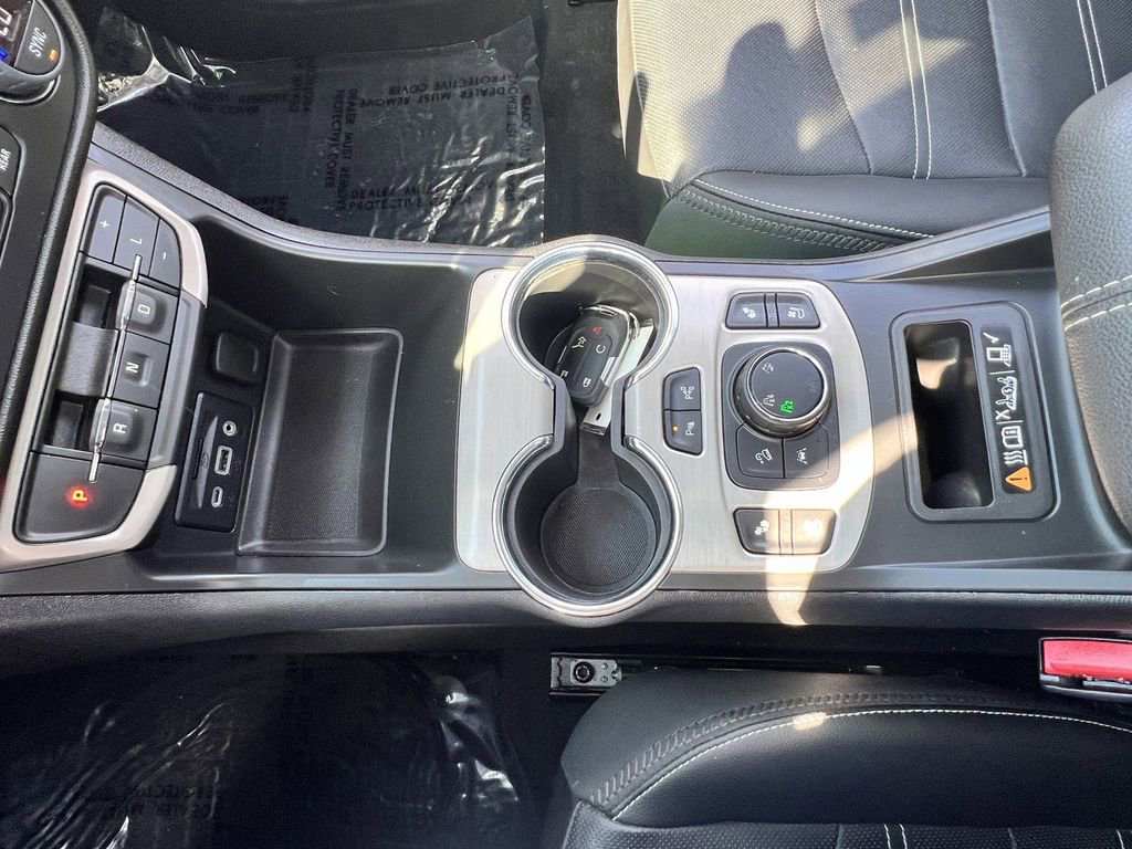 Used 2023 GMC Terrain Denali w/ LPO, Floor Liner Package AWD/4WD image 29