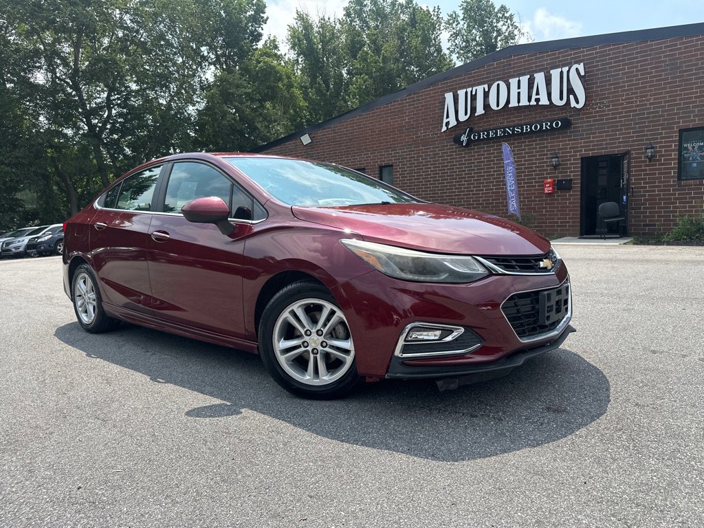 Used 2016 Chevrolet Cruze LT w/ RS Package image 32