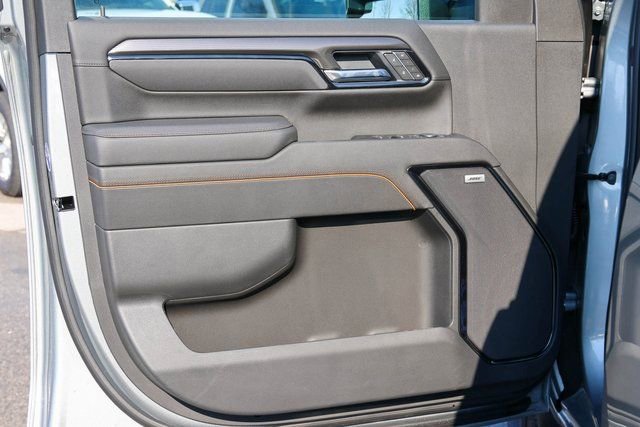 New 2026 GMC Sierra 2500 AT4 w/ AT4 Premium Plus Package AWD/4WD image 12