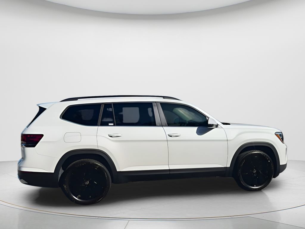 New 2026 Volkswagen Atlas SE image 9