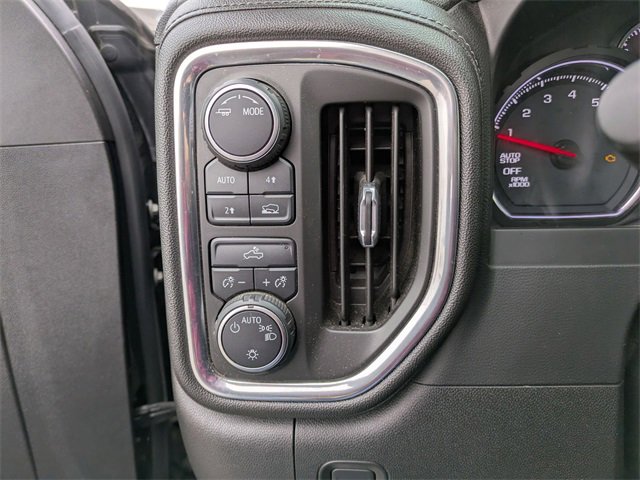 Used 2020 Chevrolet Silverado 1500 LT image 16