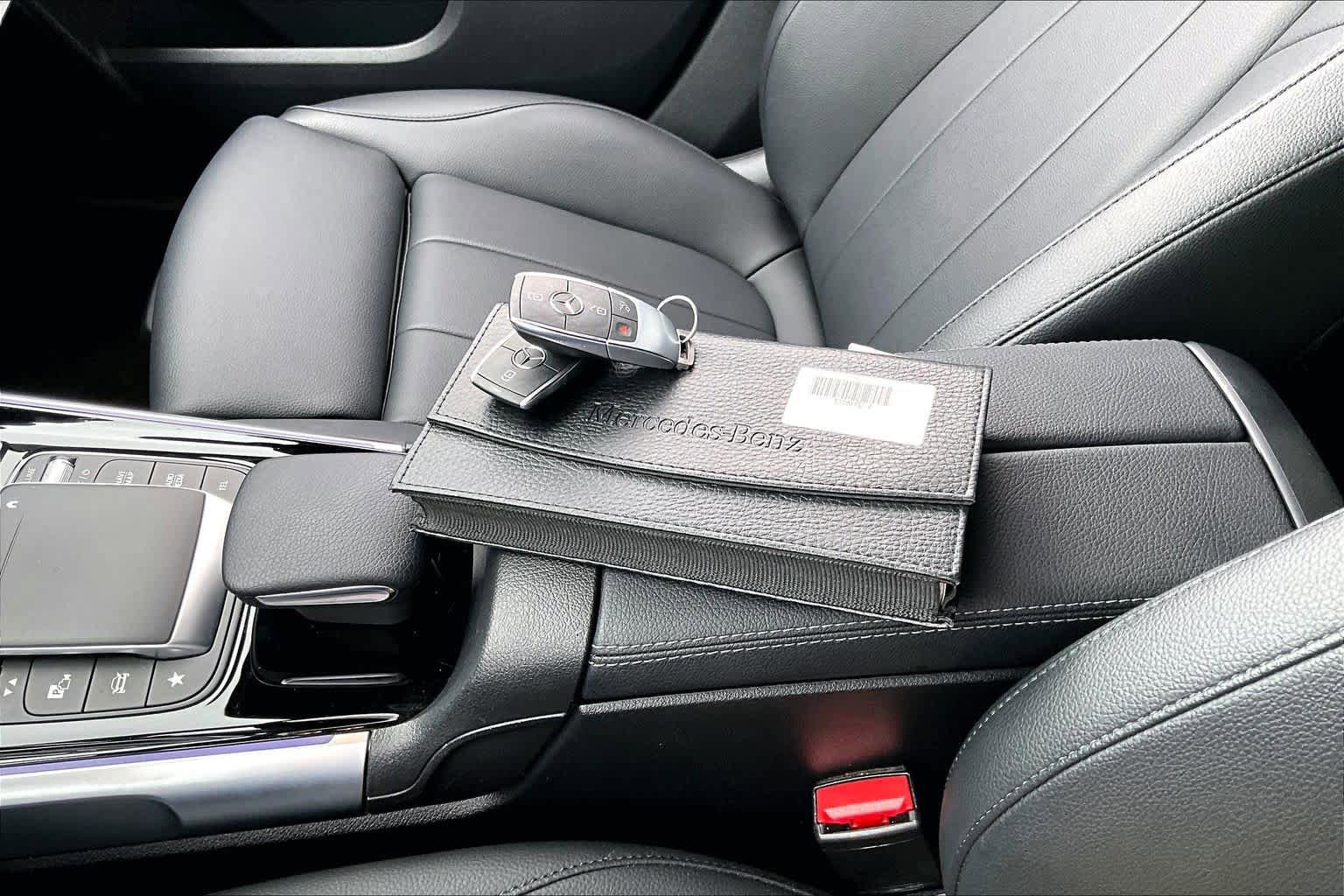 Certified 2023 Mercedes-Benz EQB 300 4MATIC image 14