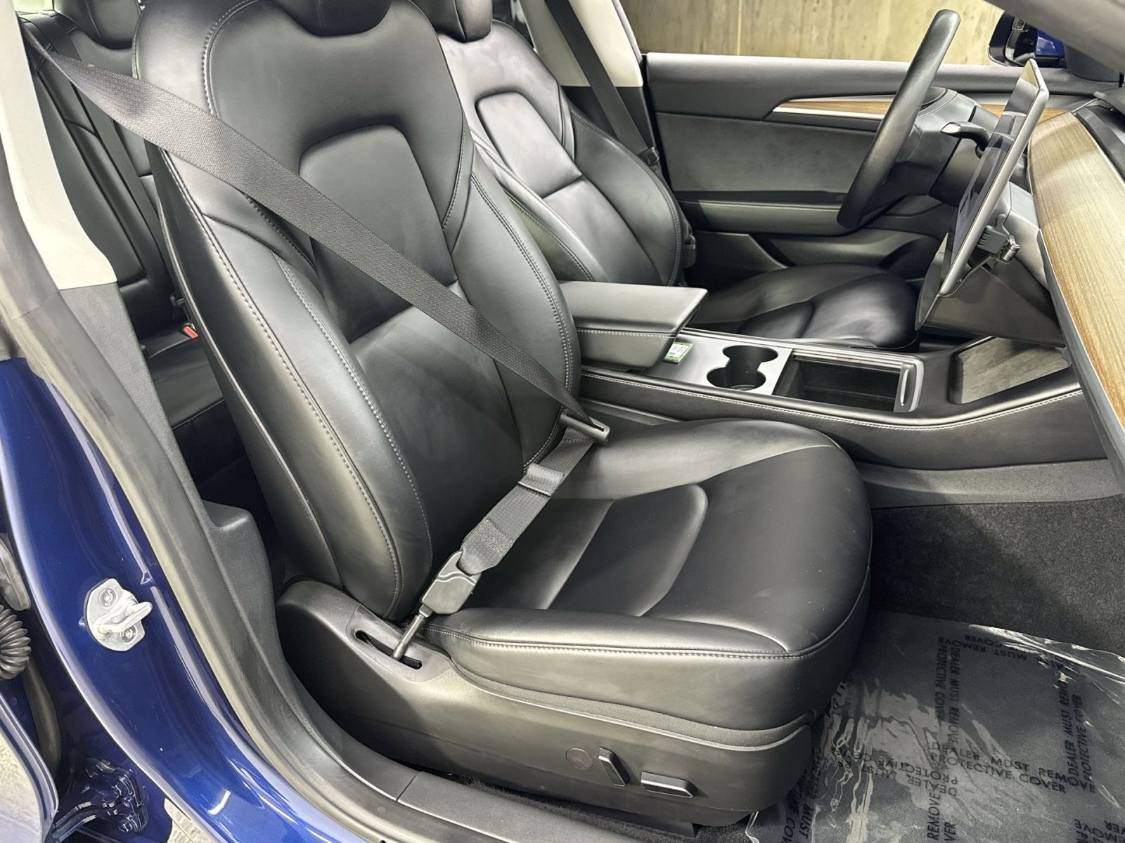 Used 2023 Tesla Model 3 Standard Range RWD image 40