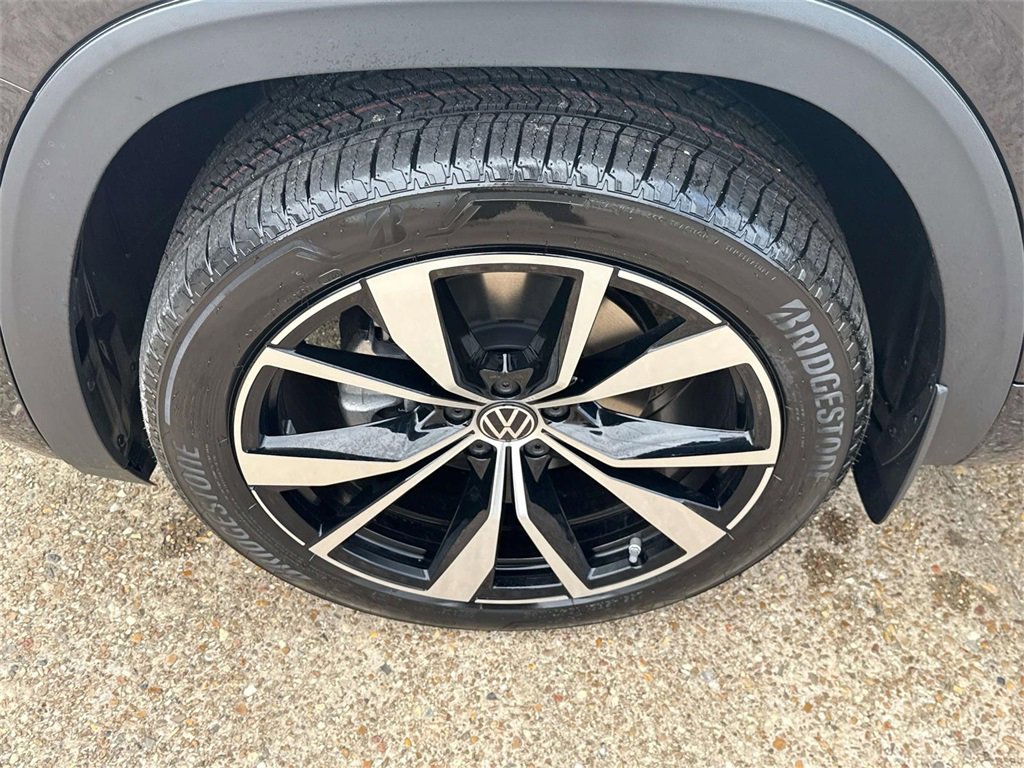 New 2026 Volkswagen Atlas SEL Premium R-Line image 6