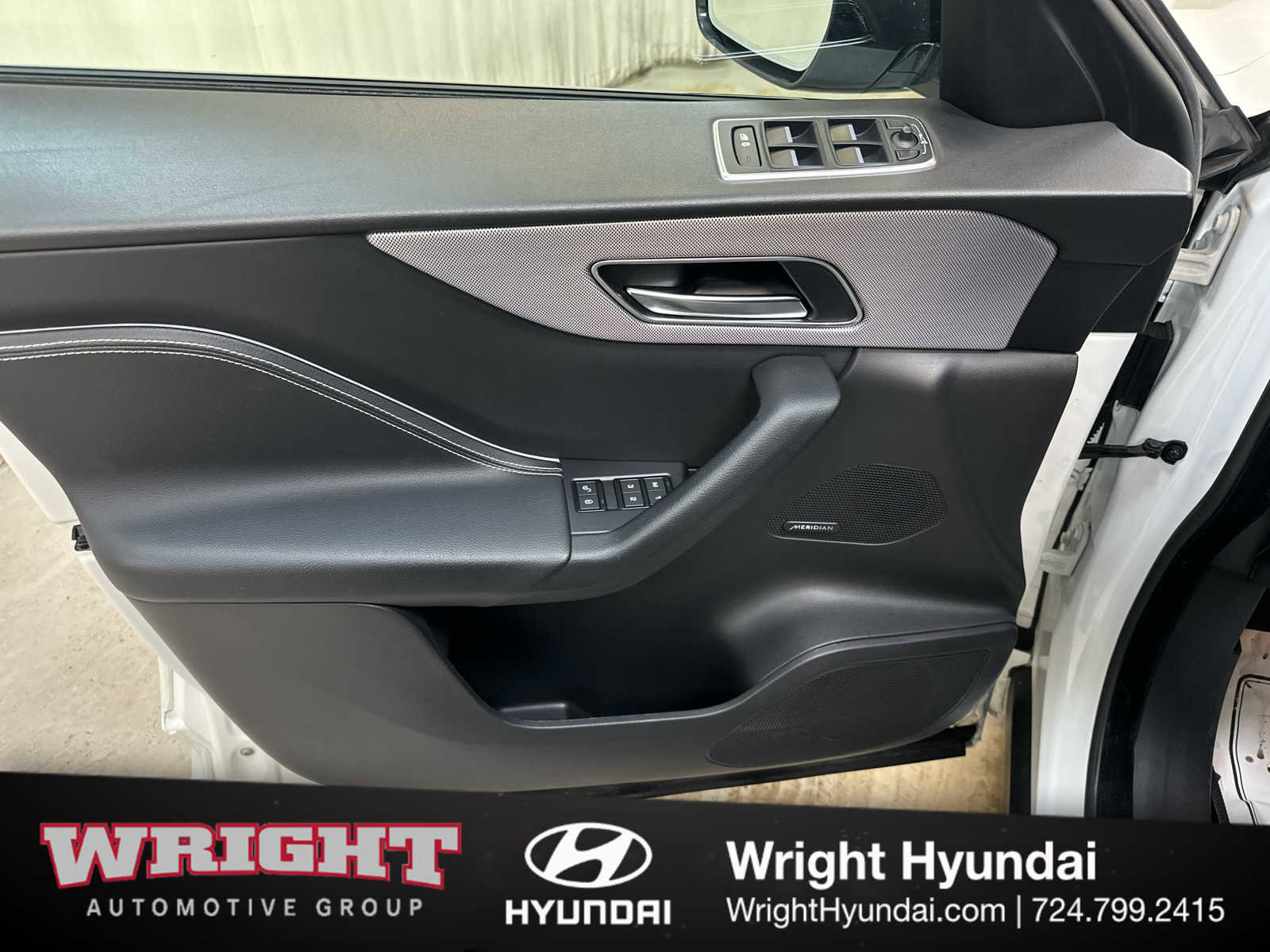 Used 2018 Jaguar F-PACE S AWD/4WD image 9