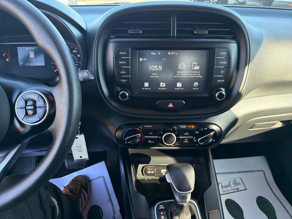 Used 2021 Kia Soul S image 17