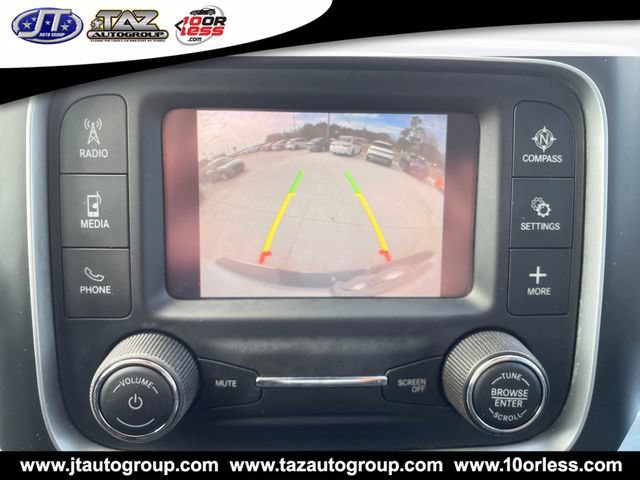 Used 2021 RAM 1500 Classic SLT RWD image 16