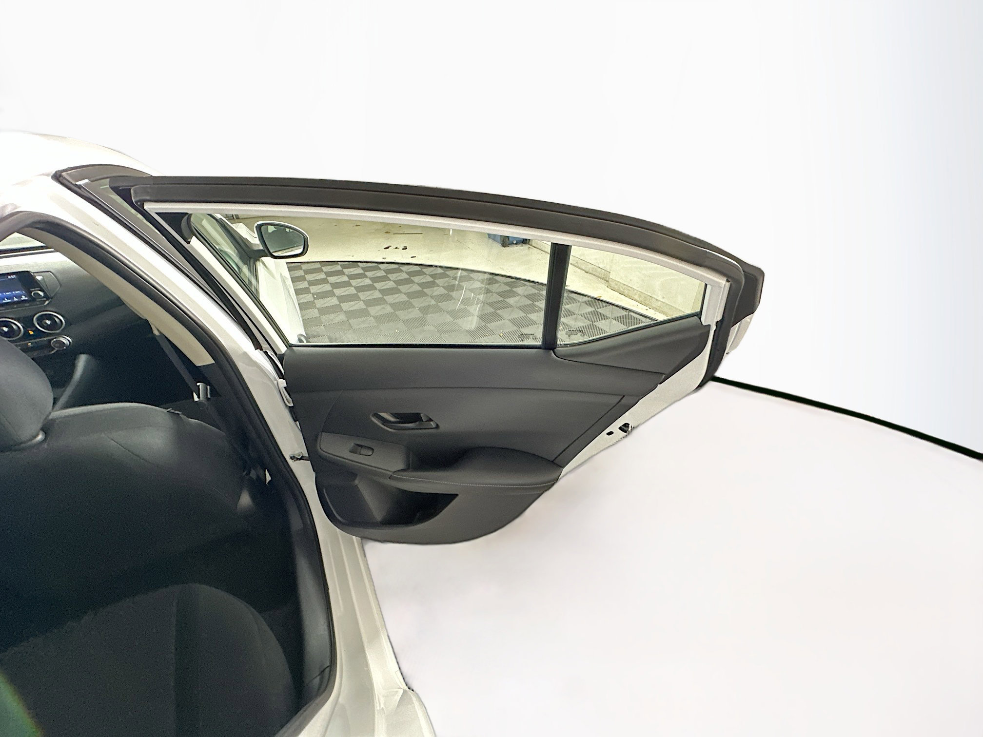 Used 2025 Nissan Sentra S image 28