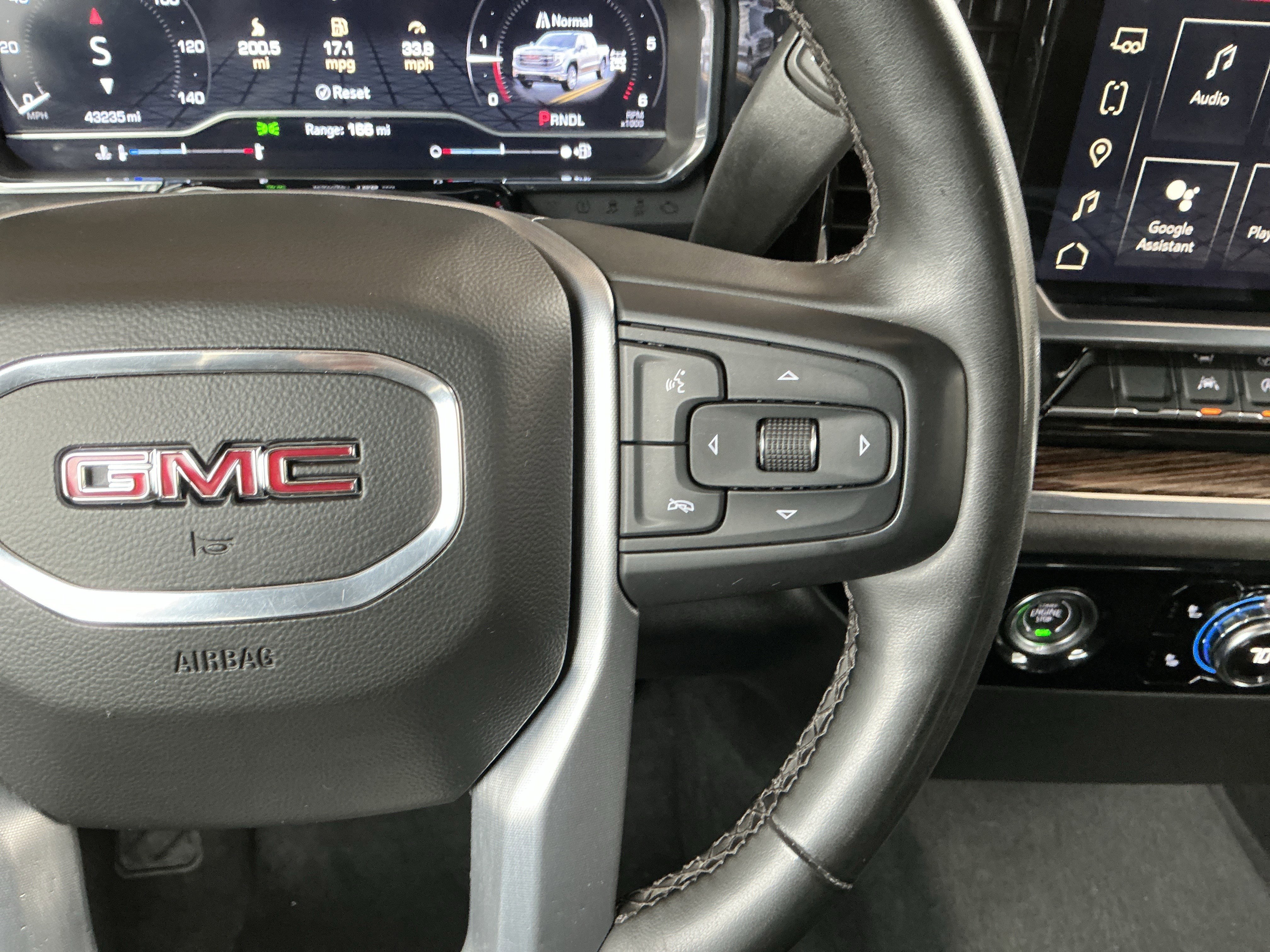 Used 2023 GMC Sierra 1500 SLE w/ Enhanced Capability Package AWD/4WD image 12