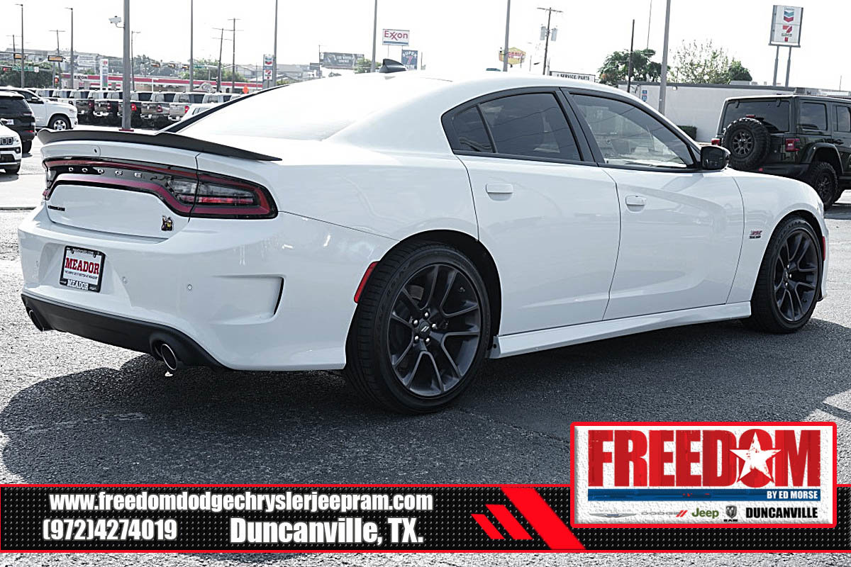 New 2023 Dodge Charger Scat Pack w/ Harman/Kardon Audio Group image 5