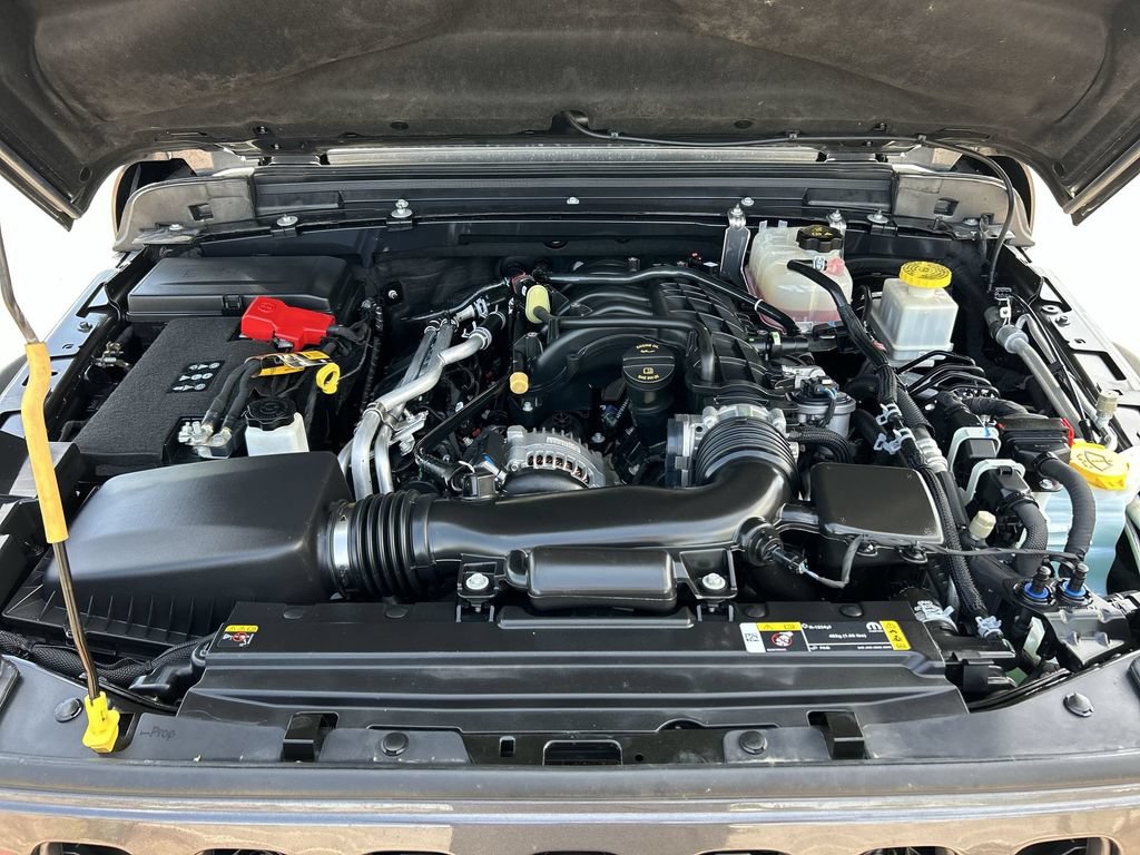 Used 2023 Jeep Gladiator Mojave AWD/4WD image 29