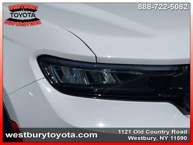 Used 2024 Jeep Grand Cherokee L Laredo AWD/4WD image 7