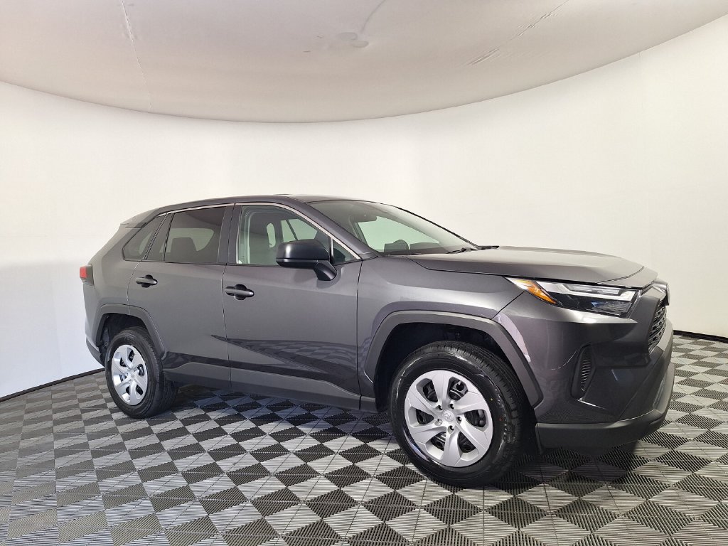 Used 2025 Toyota RAV4 LE FWD image 3