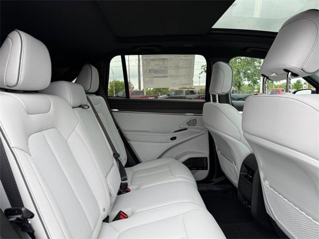 New 2025 Jeep Wagoneer S Limited w/ Comfort Package image 12