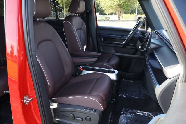 Certified 2025 Volkswagen ID. Buzz Pro S RWD image 21