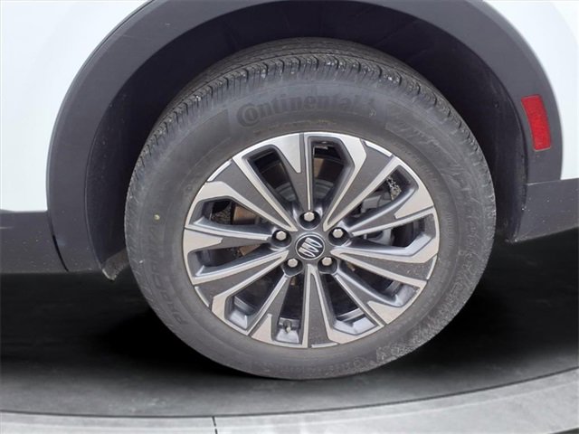 Certified 2025 Buick Envision Preferred image 21