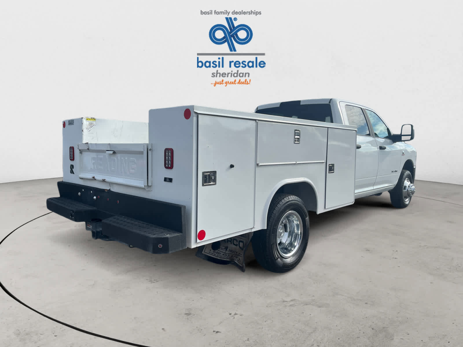 Used 2024 RAM 3500 SLT w/ Quick Order Package 2YG SLT image 9