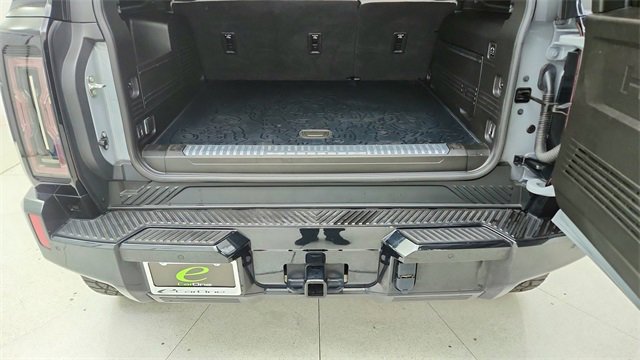 Used 2024 GMC Hummer EV 3X w/ Extreme Off-Road Package image 14