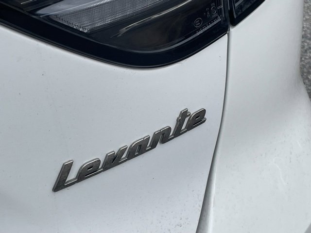 Used 2022 Maserati Levante Trofeo image 15