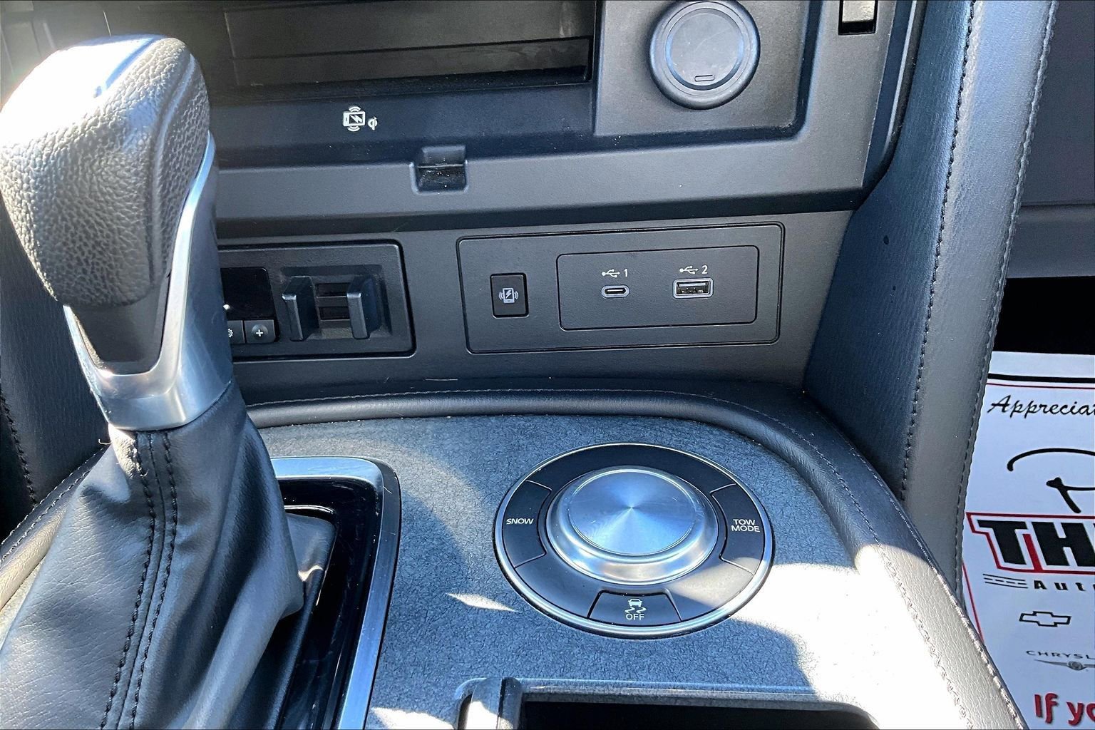 Used 2023 Nissan Armada SL w/ Midnight Edition Package image 16