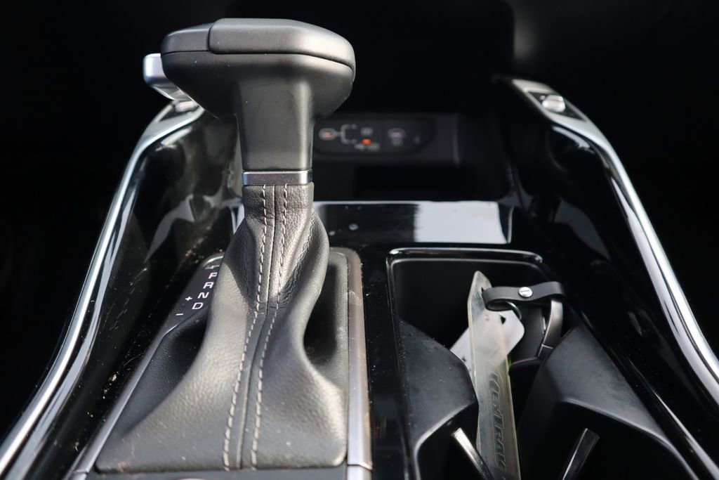 Used 2025 Kia Sorento SX image 26