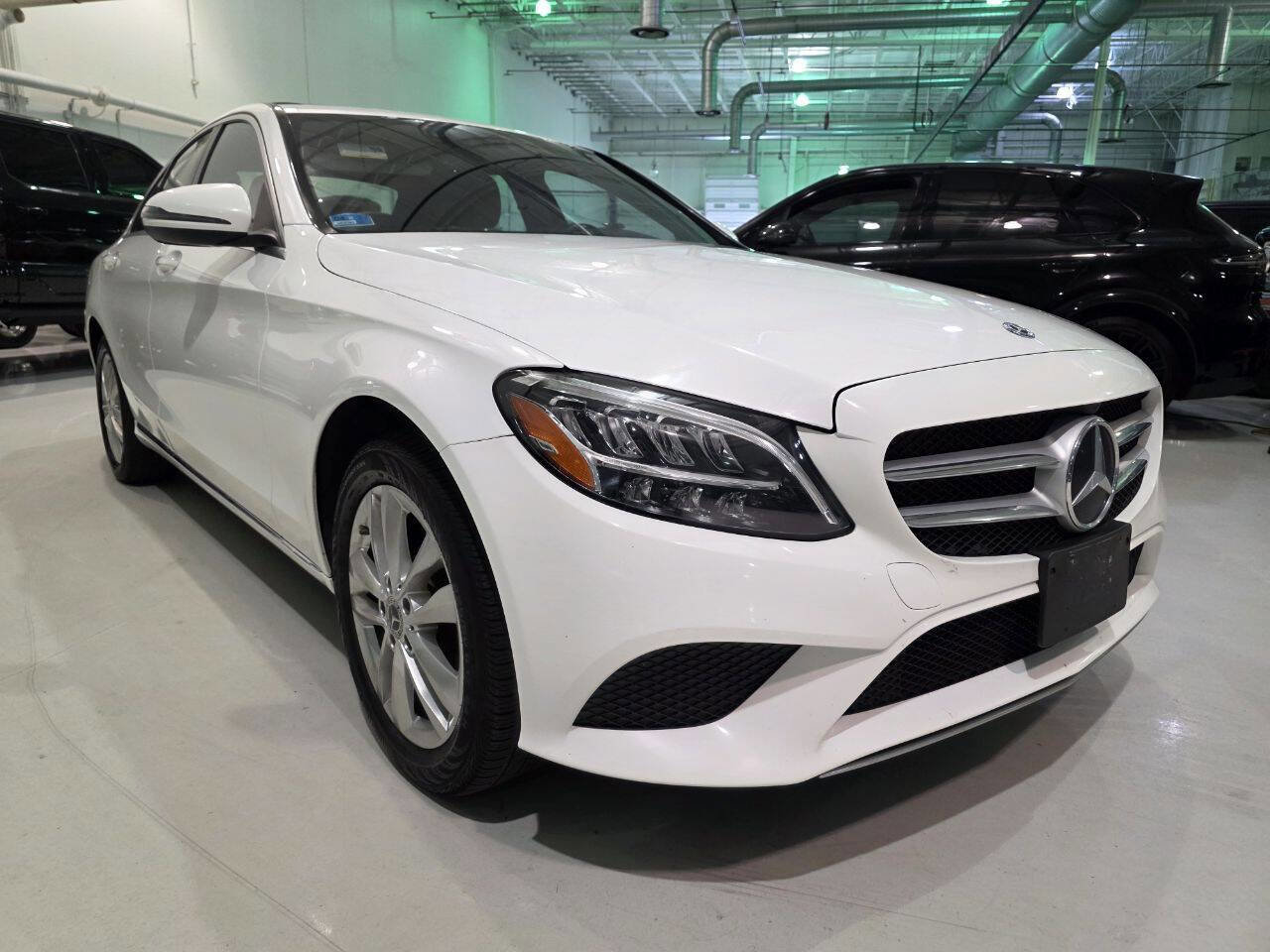 Used 2019 Mercedes-Benz C 300 4MATIC Sedan image 6
