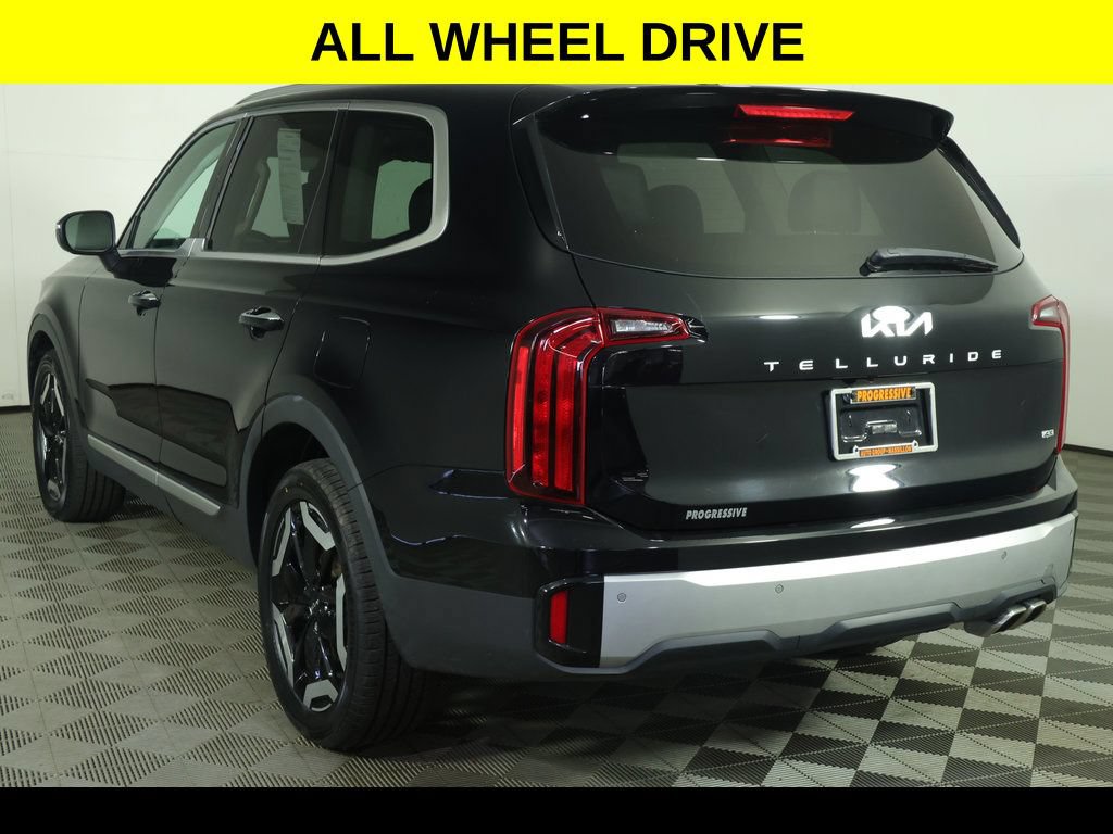 Used 2023 Kia Telluride S w/ S Sunroof Package AWD/4WD image 5