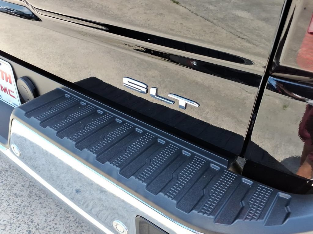 Used 2024 GMC Sierra 1500 SLT w/ SLT Convenience Package AWD/4WD image 15