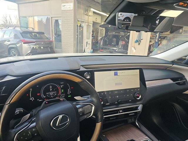 Used 2024 Lexus RX 450h AWD w/ Convenience Package image 28