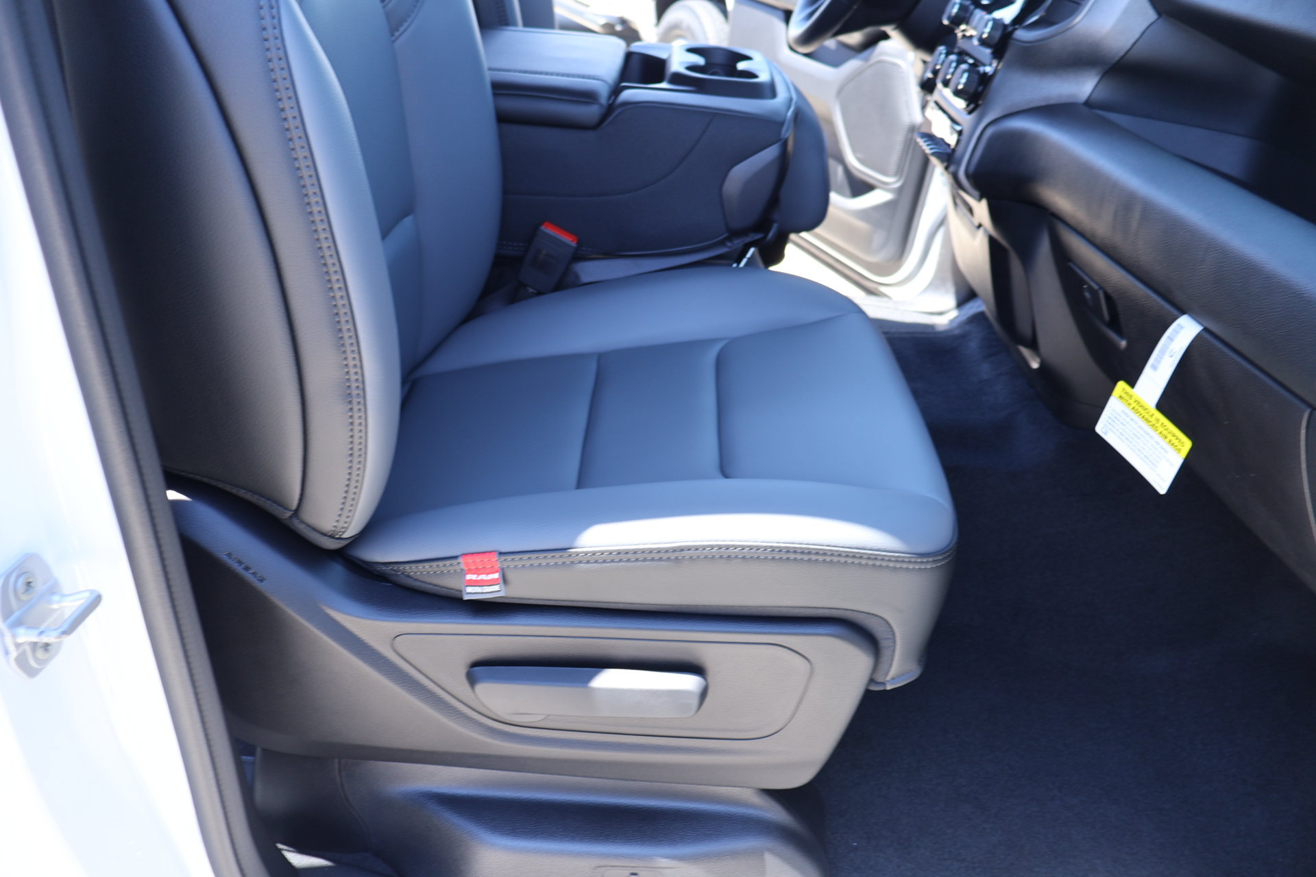 New 2026 RAM 1500 Tradesman AWD/4WD image 12