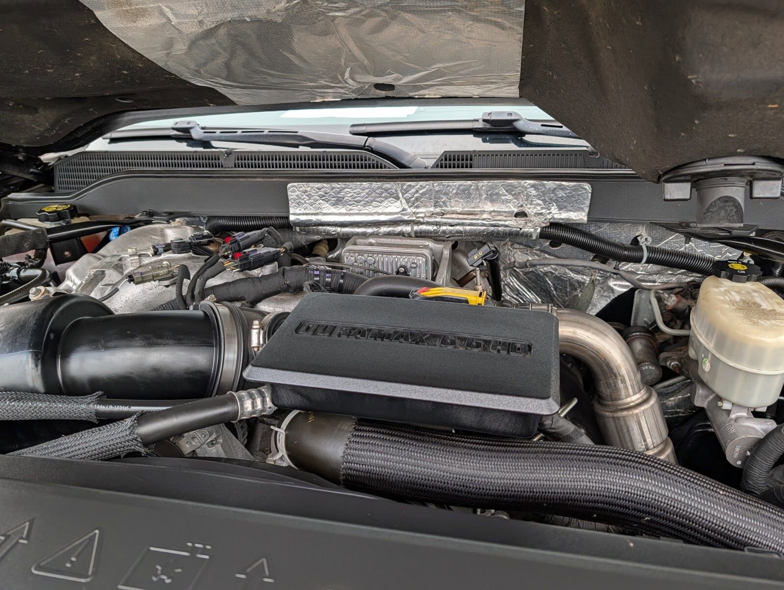 Used 2017 Chevrolet Silverado 2500 High Country w/ Duramax Plus Package image 37