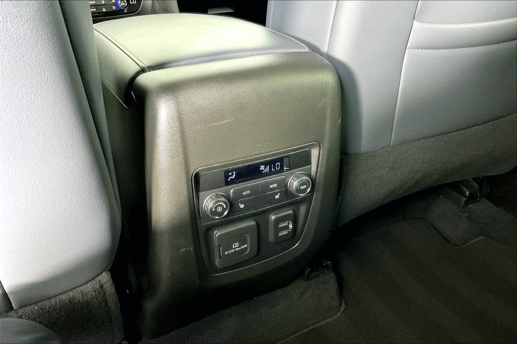 Used 2024 Buick Enclave Premium image 33