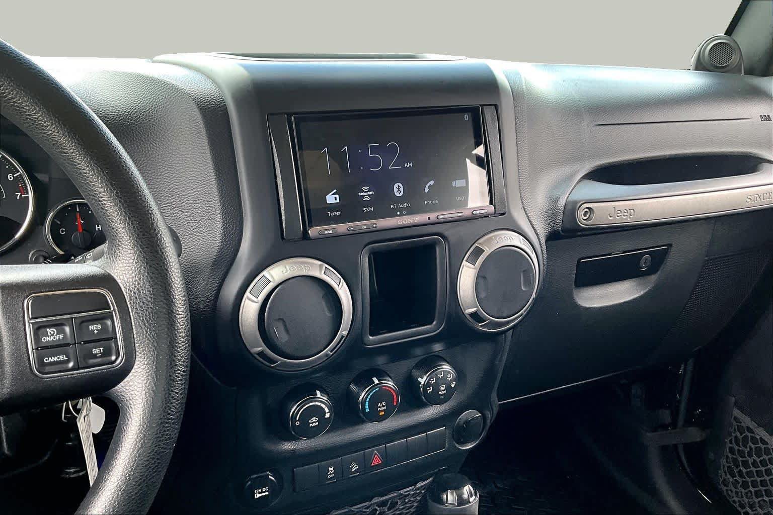 Used 2014 Jeep Wrangler Unlimited Sport AWD/4WD image 7