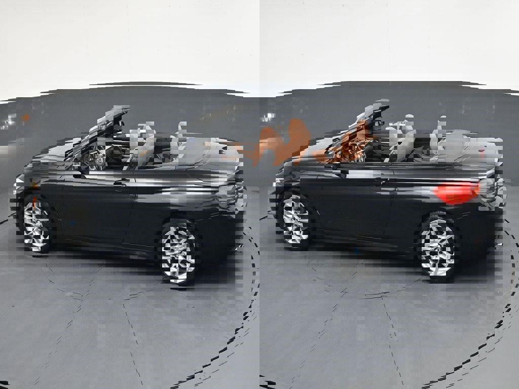 Used 2016 BMW 428i Convertible image 26