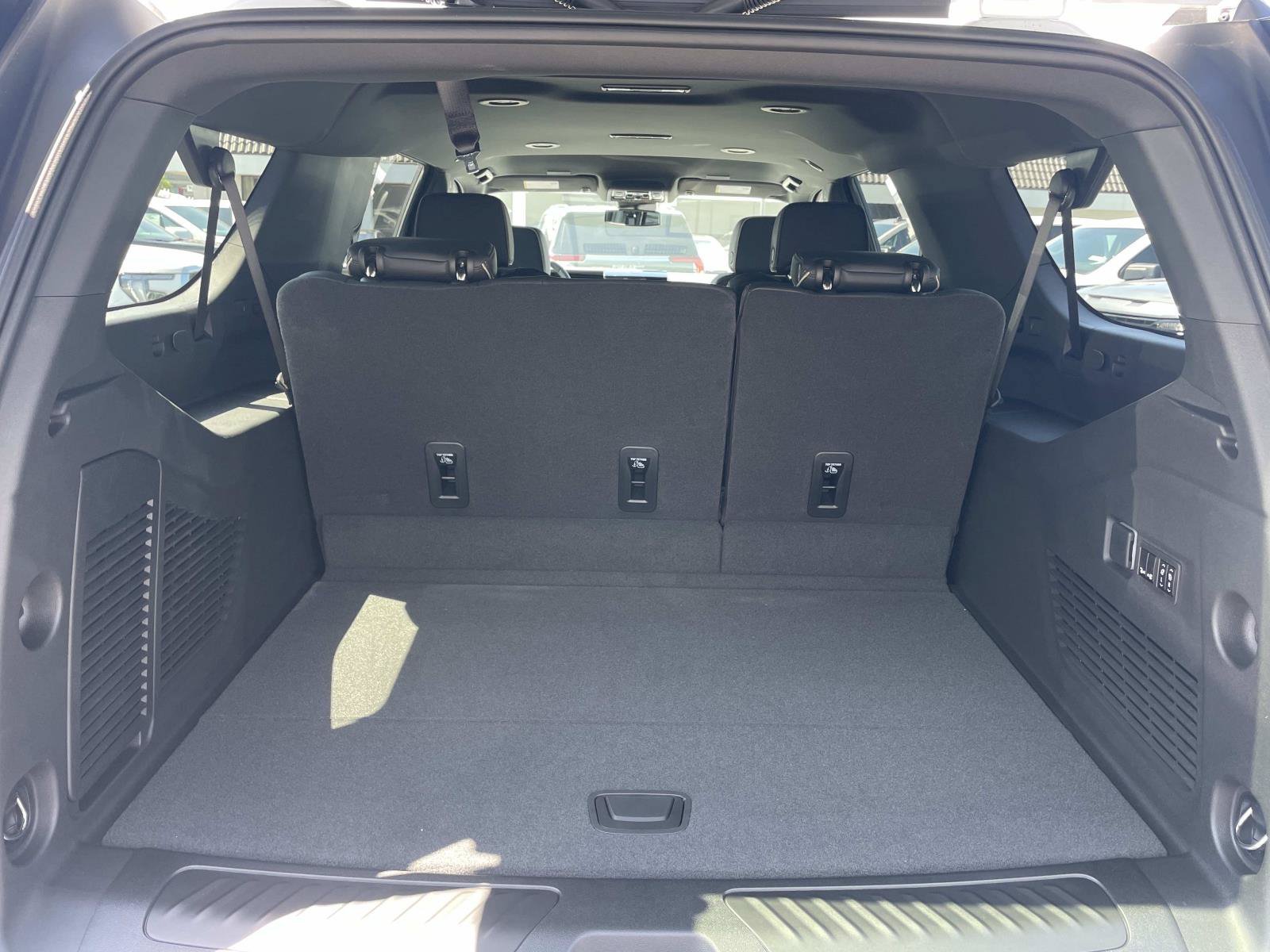 New 2026 GMC Yukon XL Elevation RWD image 26
