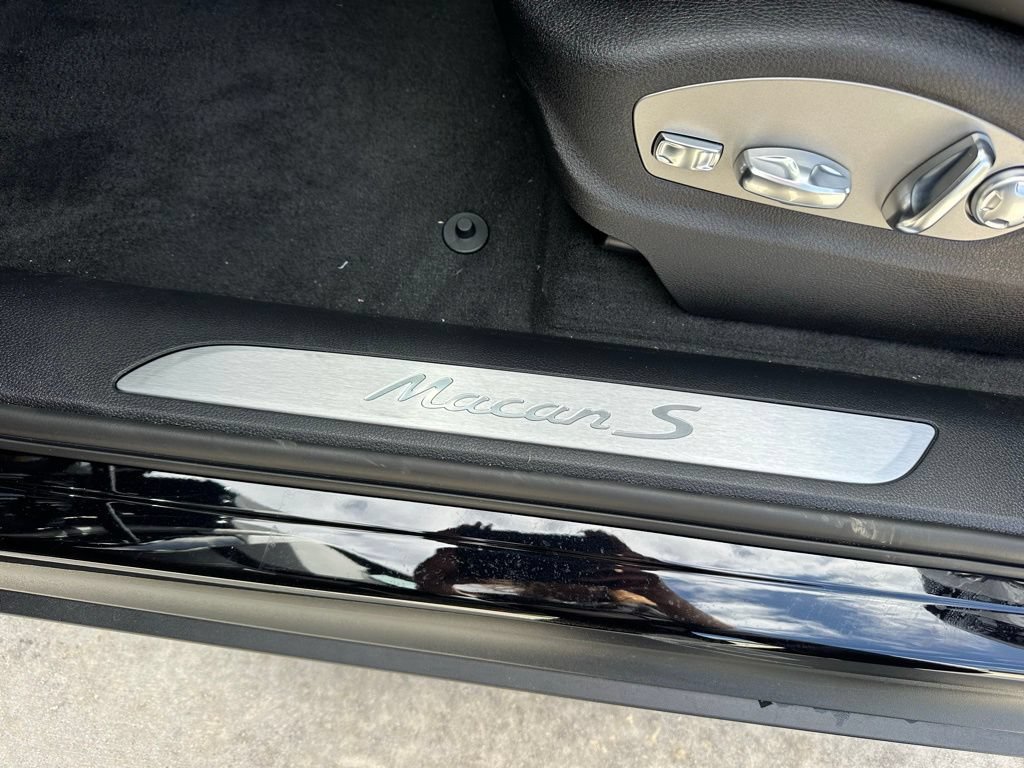 New 2026 Porsche Macan S AWD/4WD image 24