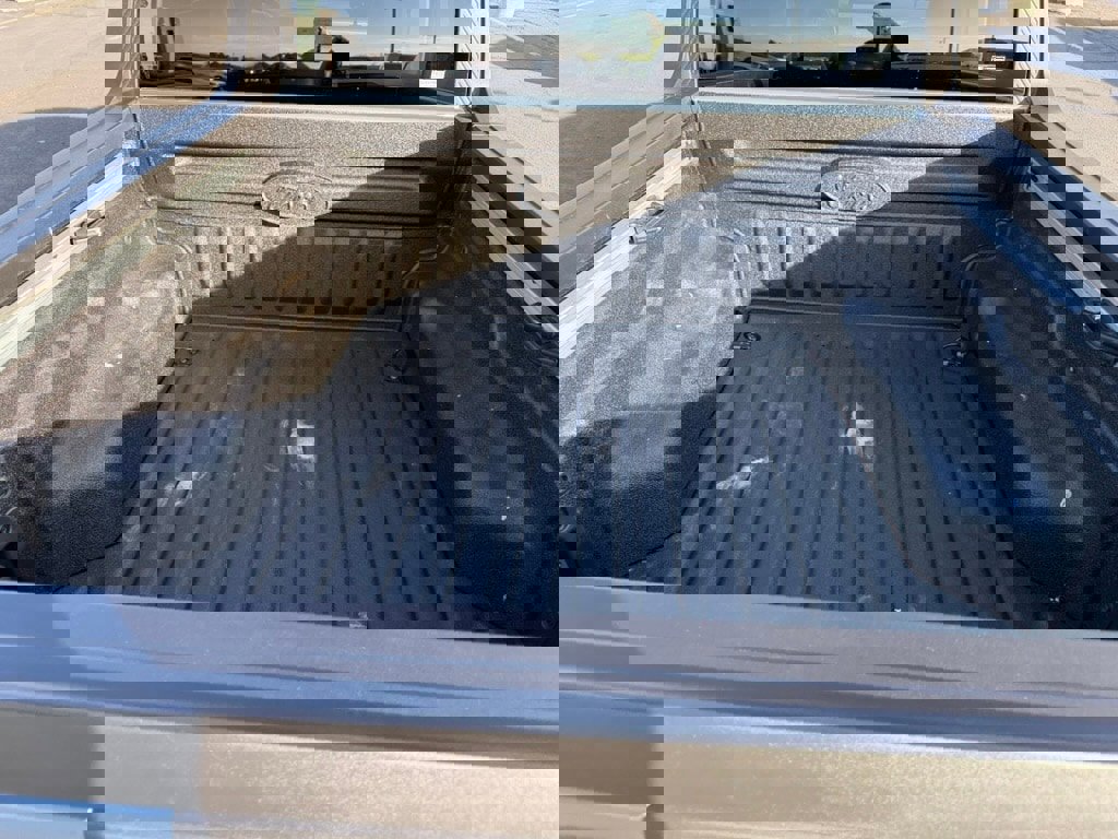 New 2026 Ford Maverick Lariat w/ 4K Tow Package image 5