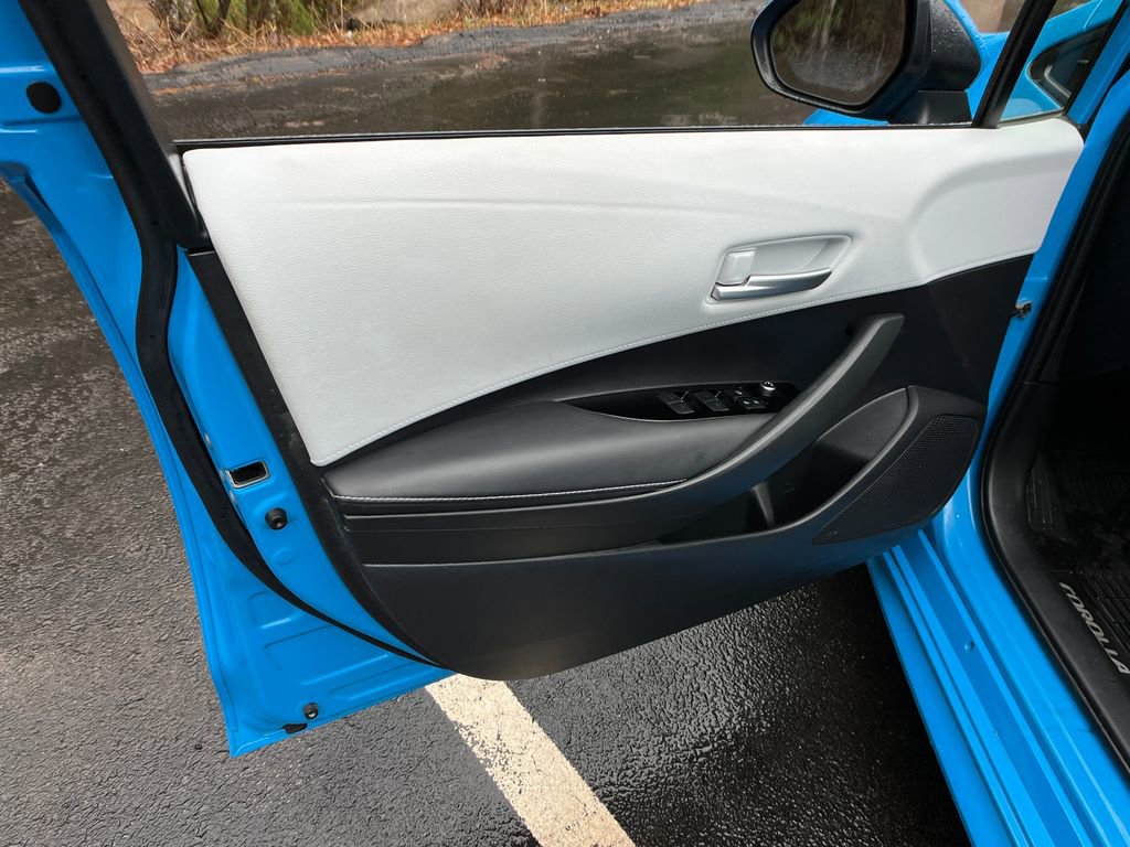 Used 2020 Toyota Corolla SE image 11