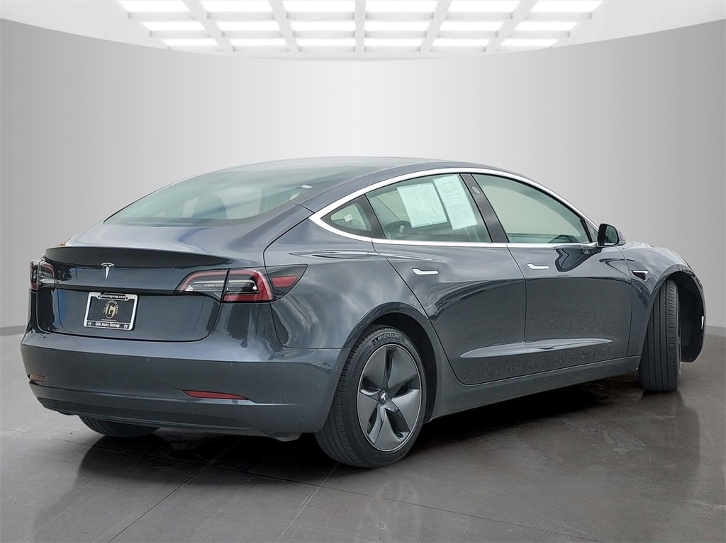 Used 2018 Tesla Model 3 Long Range image 4